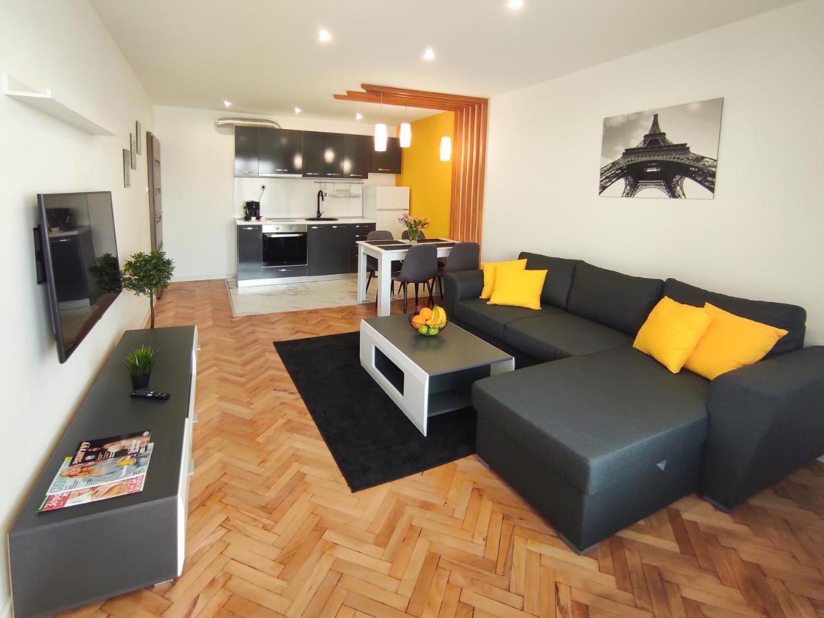 Apartament Diana *